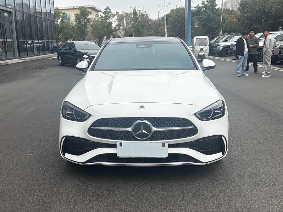 Mercedes-Benz C-Class 2022