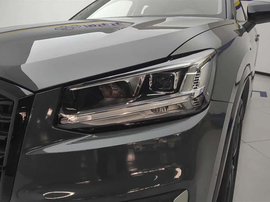 Audi Q2L 2021
