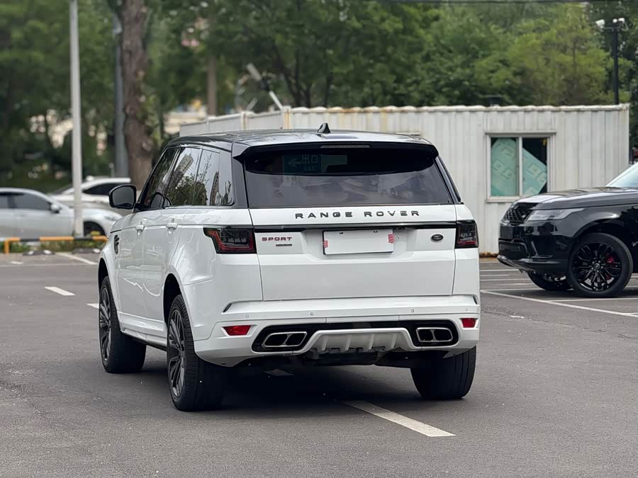Land Rover Range Rover Sport 2017 — фото 16