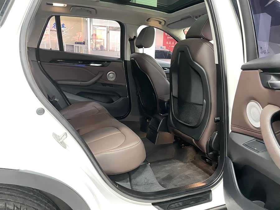 BMW X1 2022 — фото 13