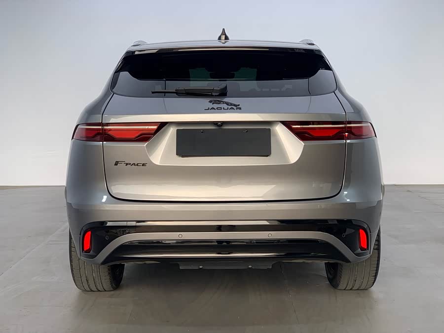 Jaguar F-PACE 2022