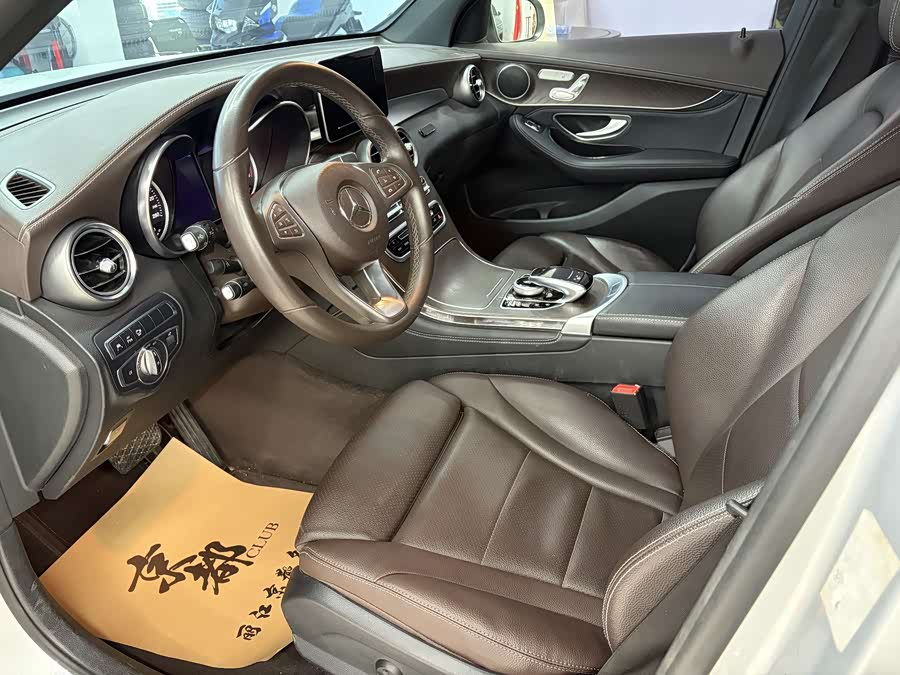 Mercedes-Benz GLC 2017