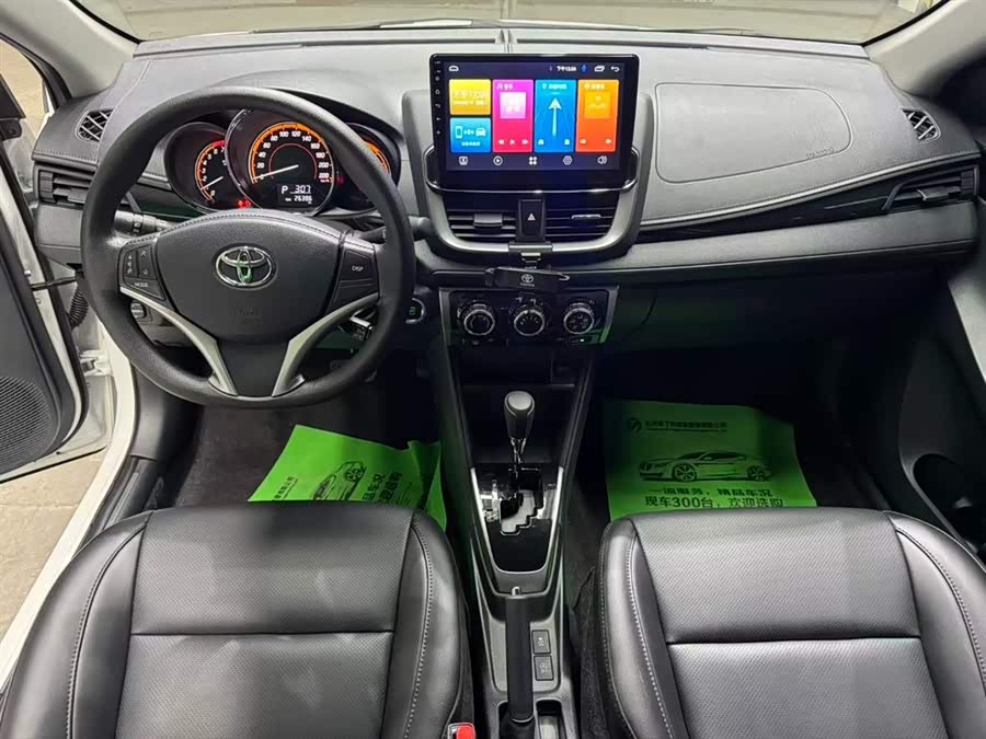 Toyota Yaris L 2022 — фото 14