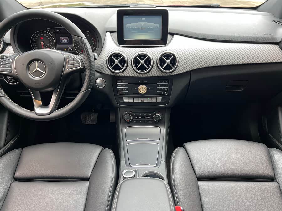 Mercedes-Benz B-Class 2015