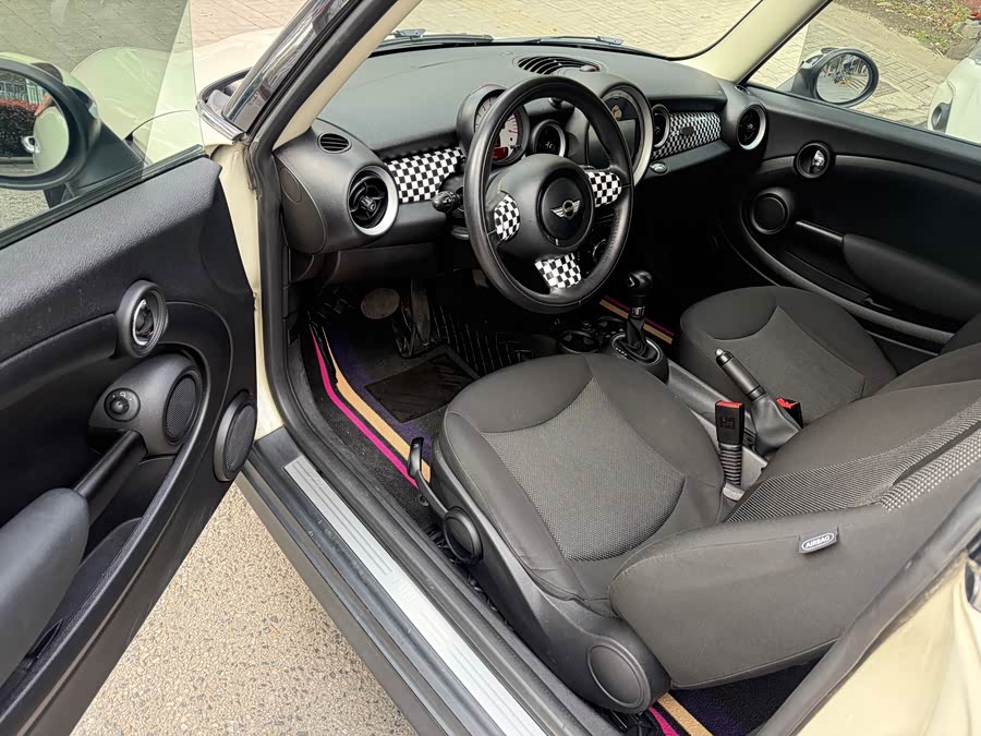 MINI MINI 2013
