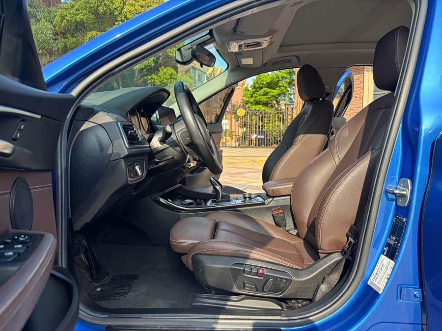 BMW 1 Series 2020