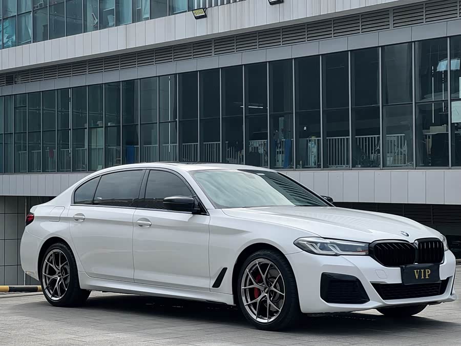 BMW 5 Series 2021