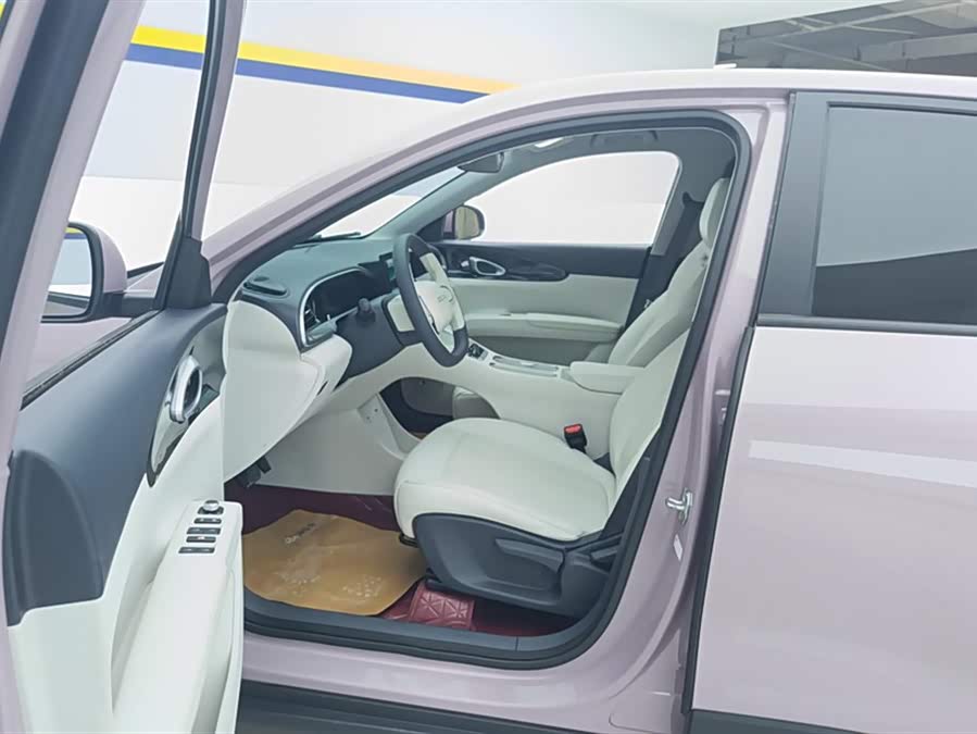 Geely Galaxy Starwish 2025 — фото 9