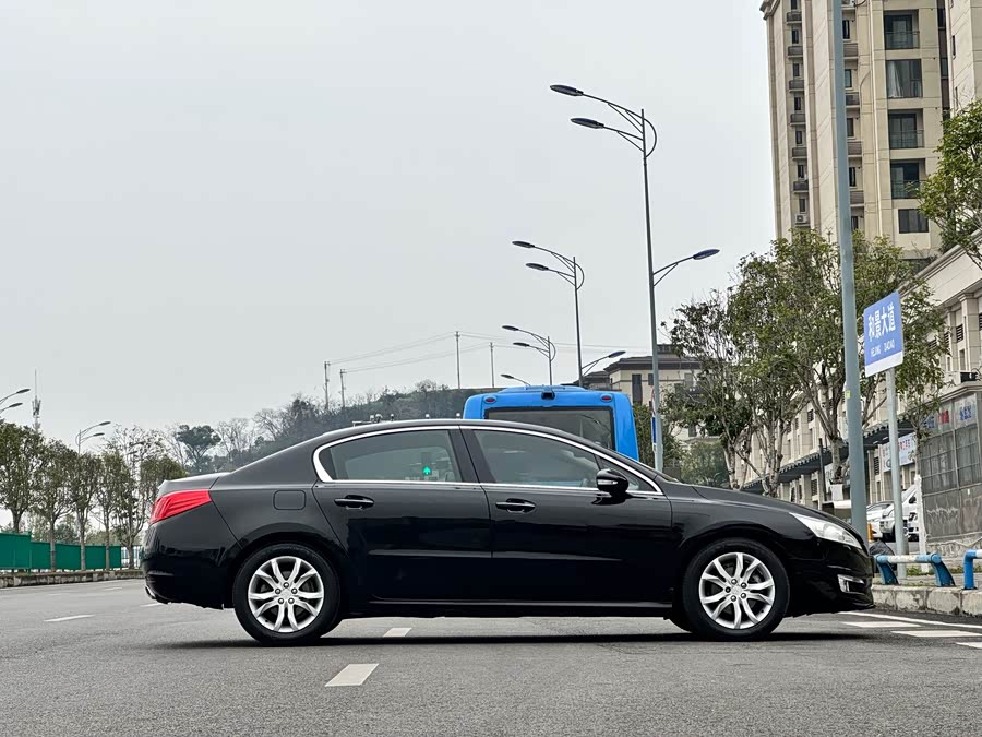 Peugeot 508 2013 — фото 10