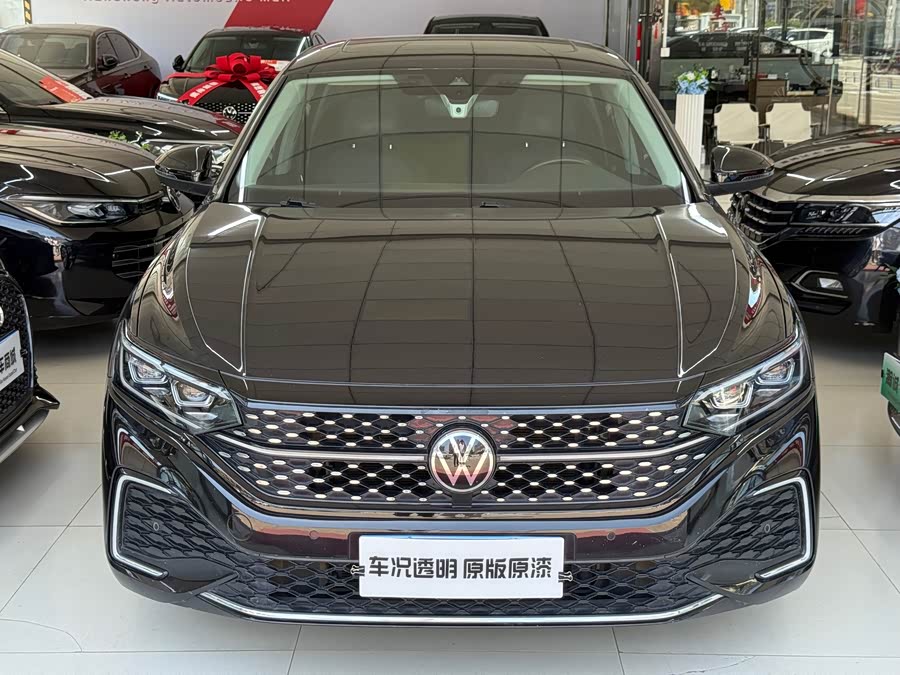 Volkswagen Passat 2022