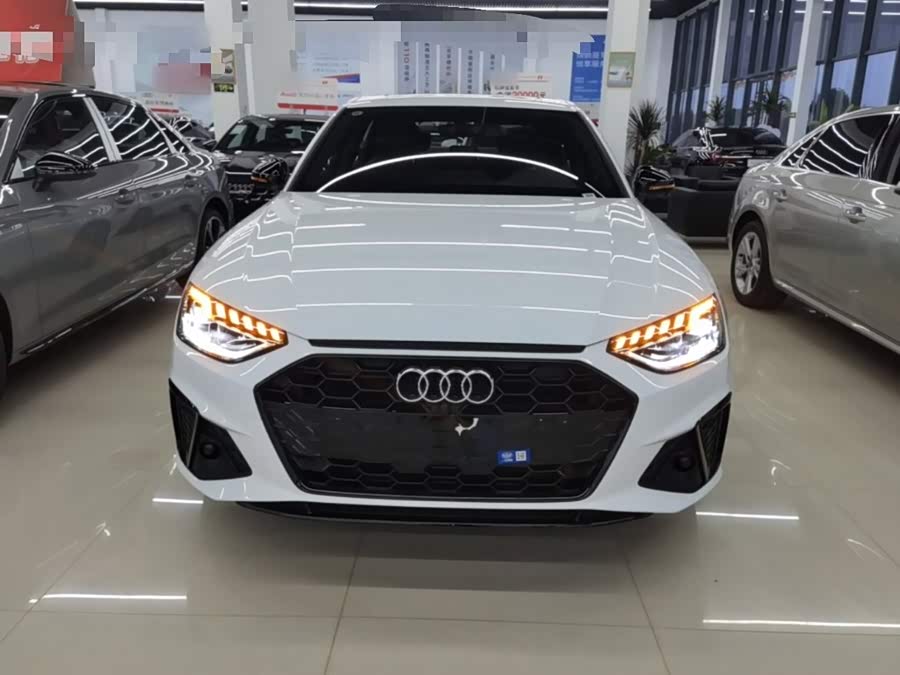 Audi A4L 2025