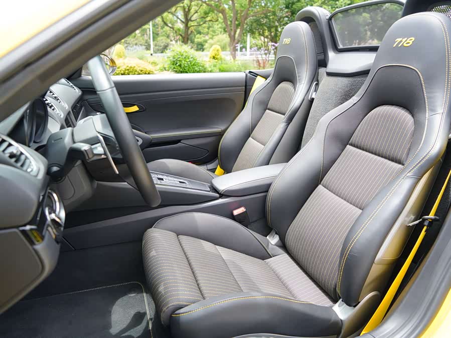 Porsche 718 2019