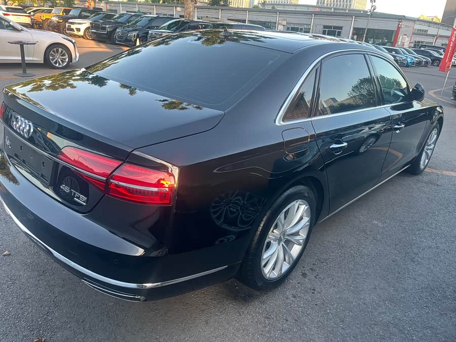 Audi A8 2016