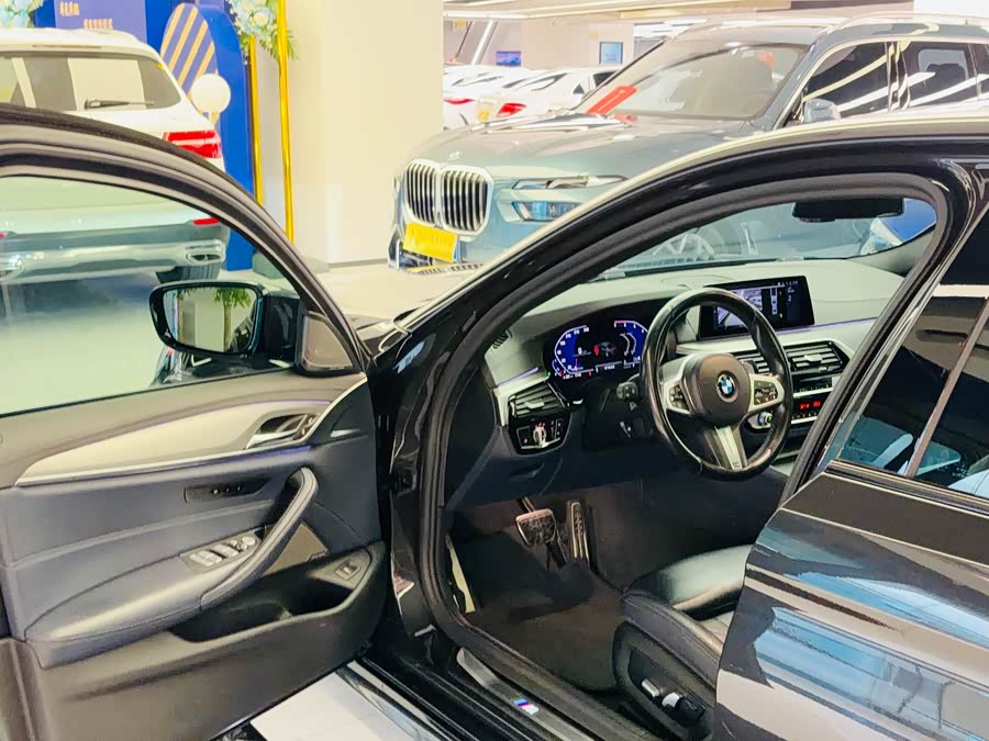 BMW 5 Series 2020