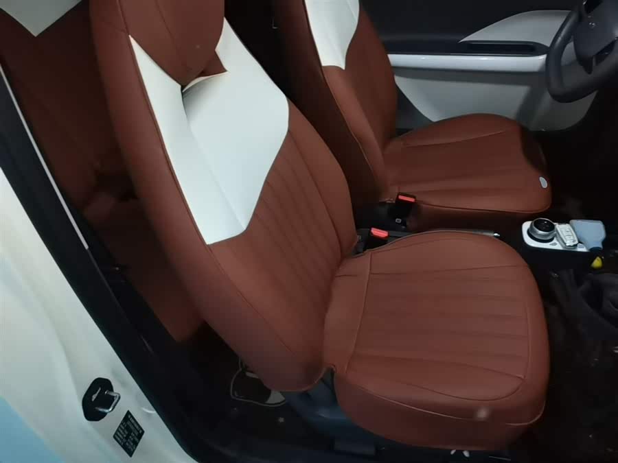Geely Galaxy Panda 2025 — фото 25