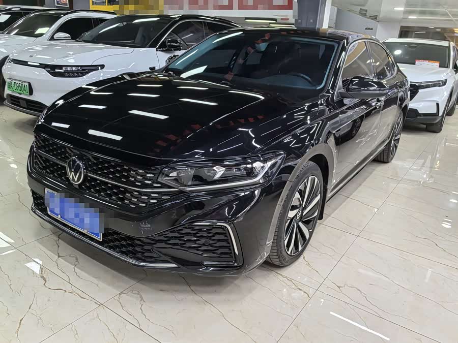 Volkswagen Passat 2022