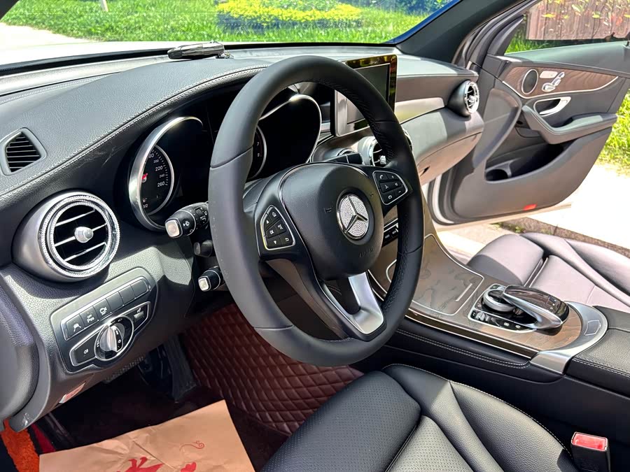 Mercedes-Benz GLC 2017