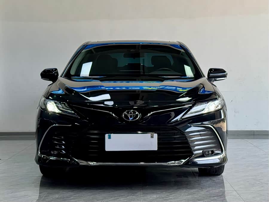 Toyota Camry 2023