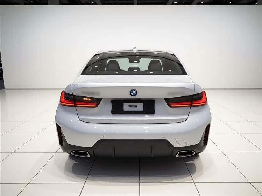 BMW 3 Series 2024