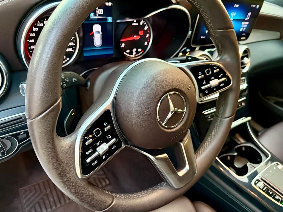 Mercedes-Benz GLC 2020 — фото 14