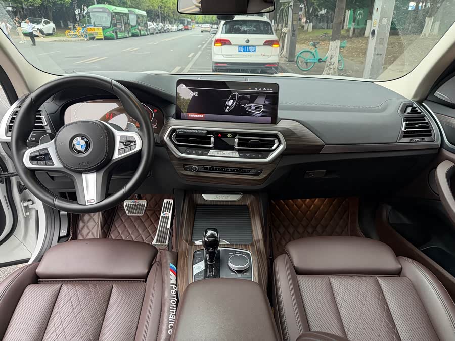 BMW X3 2022 — фото 12