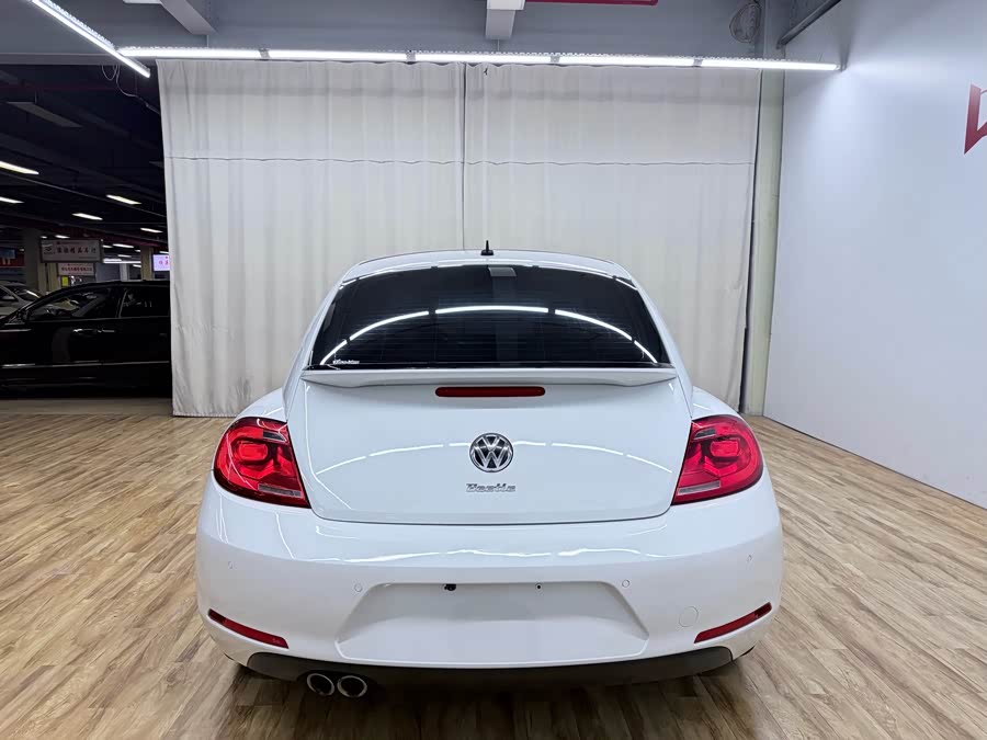 Volkswagen Beetle 2015