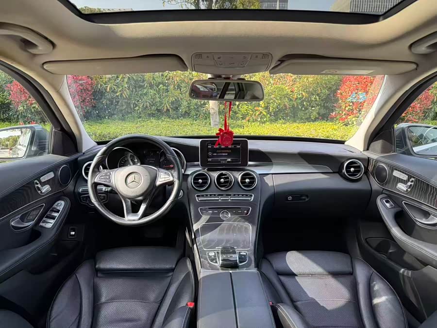 Mercedes-Benz C-Class 2017