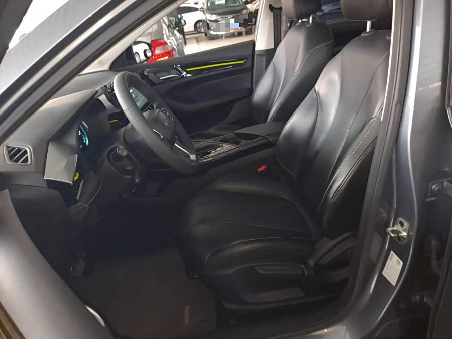 Roewe i5 2021