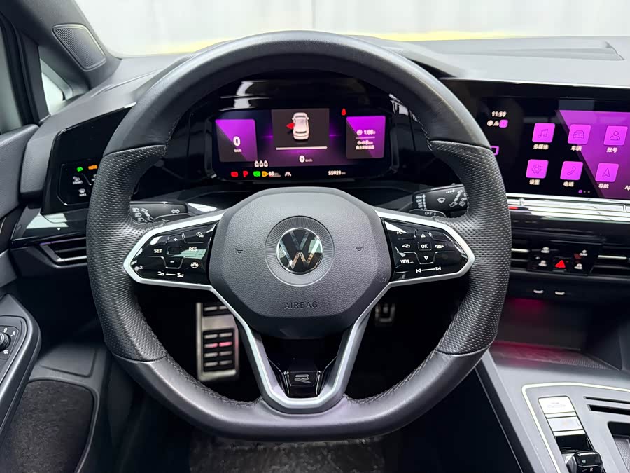 Volkswagen Golf 2023