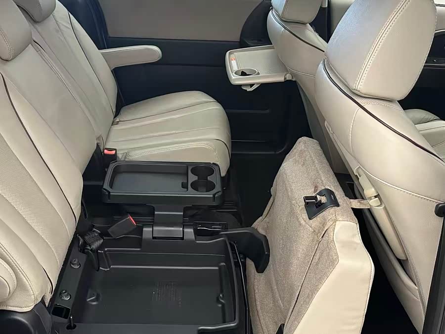 Mazda 5 2011