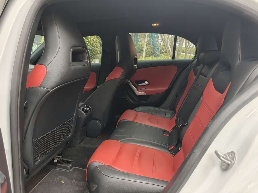 Mercedes-Benz A-Class AMG 2020 — фото 8