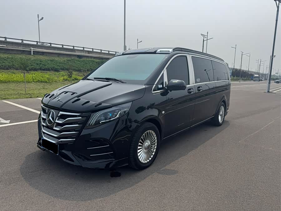 Mercedes-Benz Vito 2023