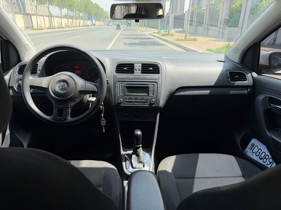 Volkswagen Polo 2013