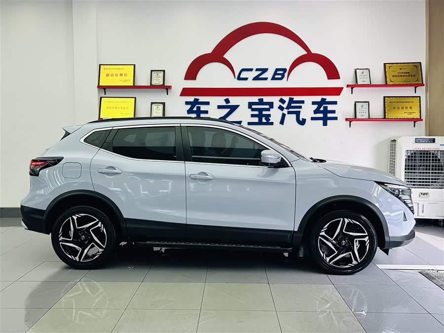 Nissan Qashqai 2025 — фото 8