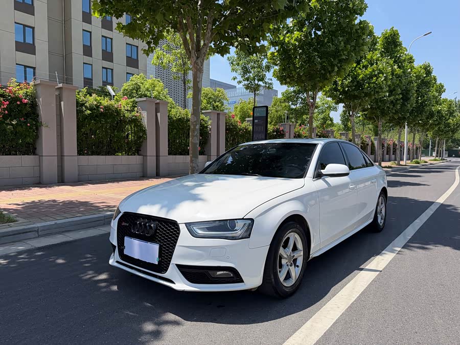 Audi A4L 2013