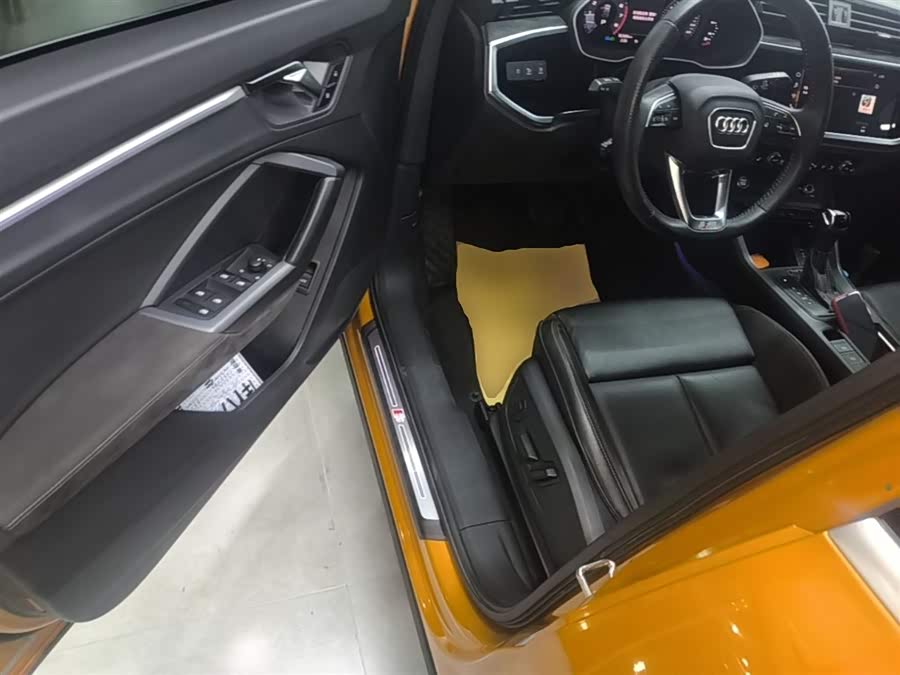 Audi Q3 Sportback 2020 — фото 16