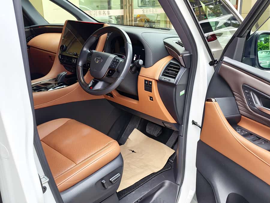 Toyota Vellfire 2025 — фото 10