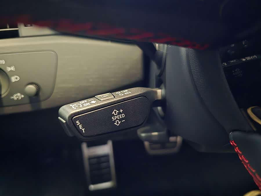Audi A4L 2025