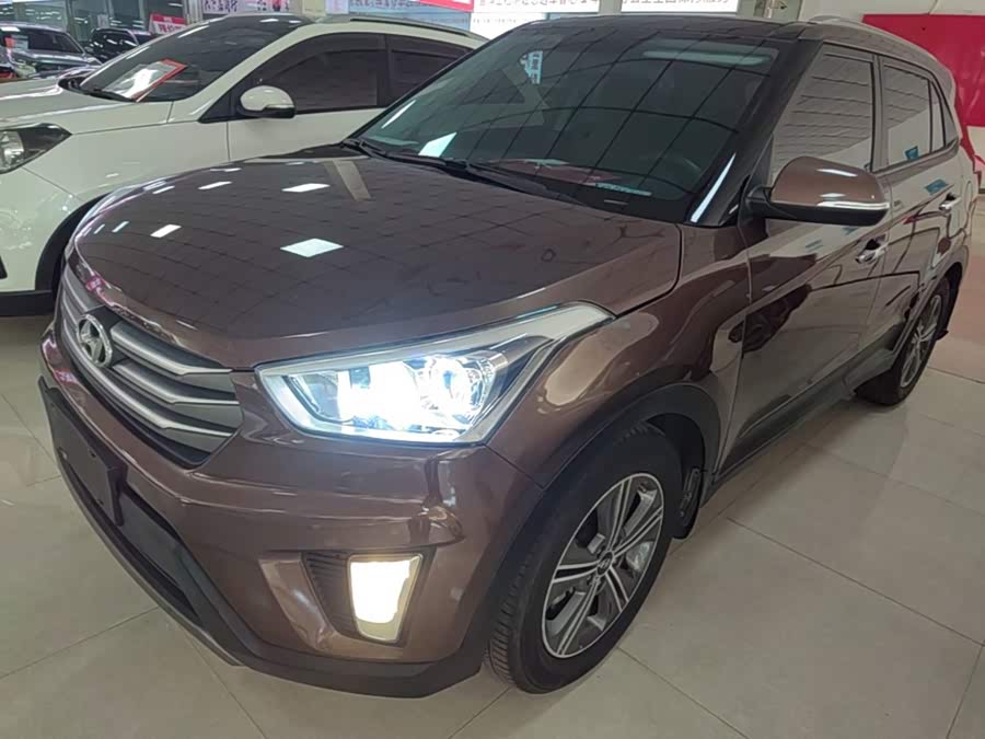 Hyundai ix25 2015