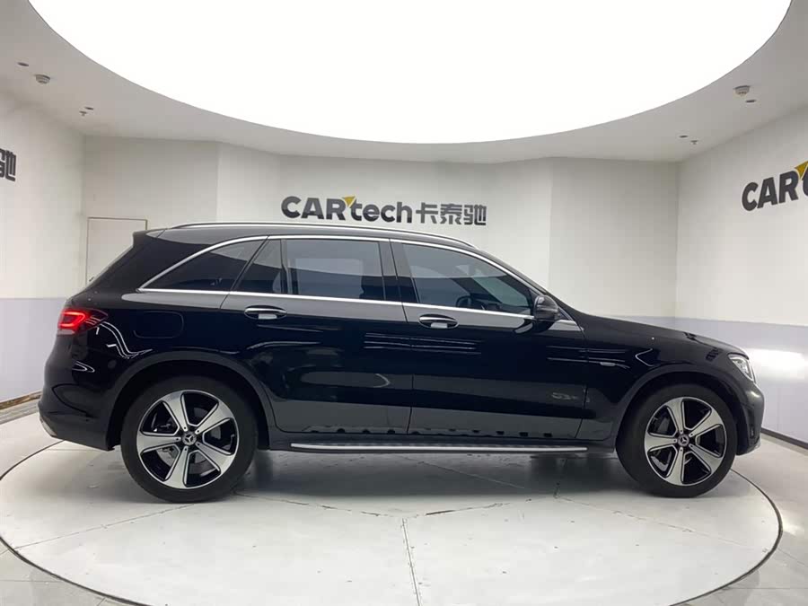 Mercedes-Benz GLC 2022