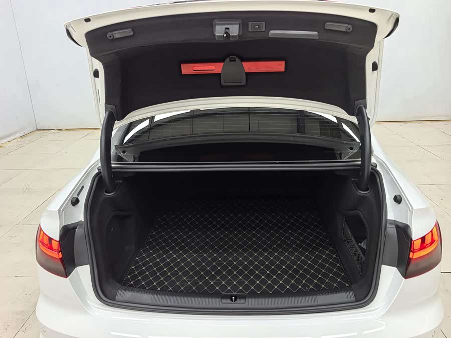 Audi A4L 2022