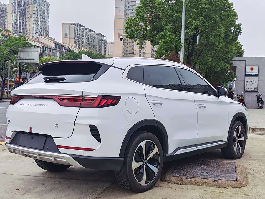 BYD Song PLUS New Energy 2021 — фото 10