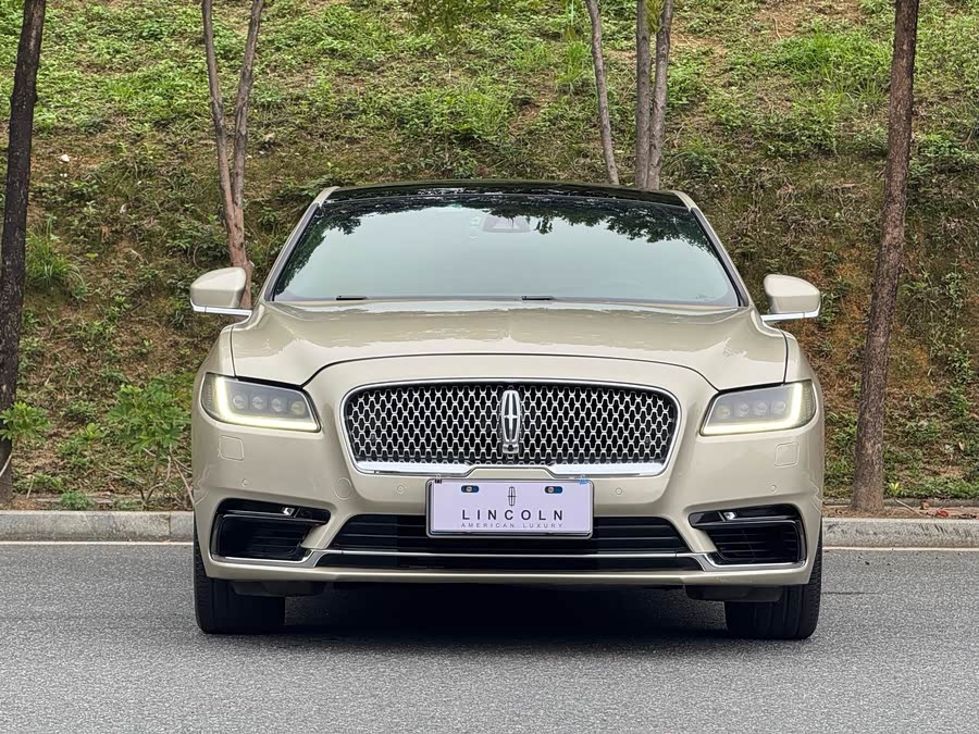 Lincoln Continental 2017
