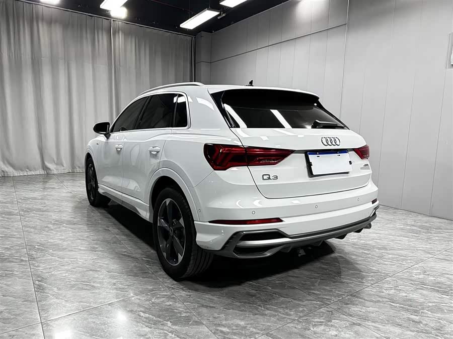 Audi Q3 2022