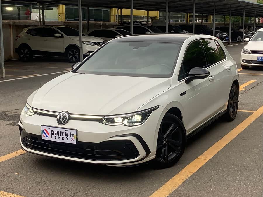 Volkswagen Golf 2023