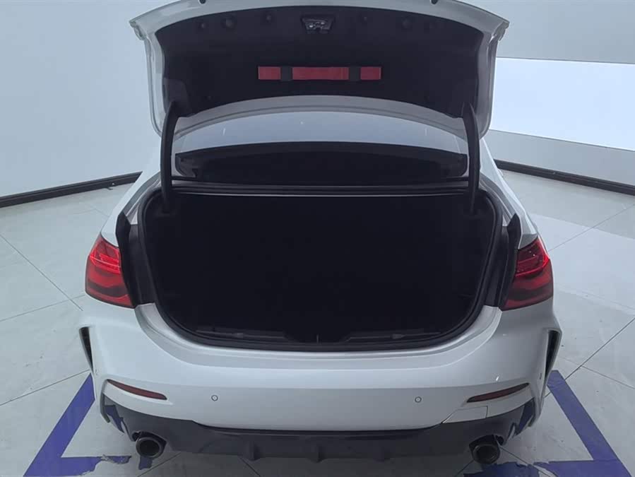 BMW 1 Series 2021