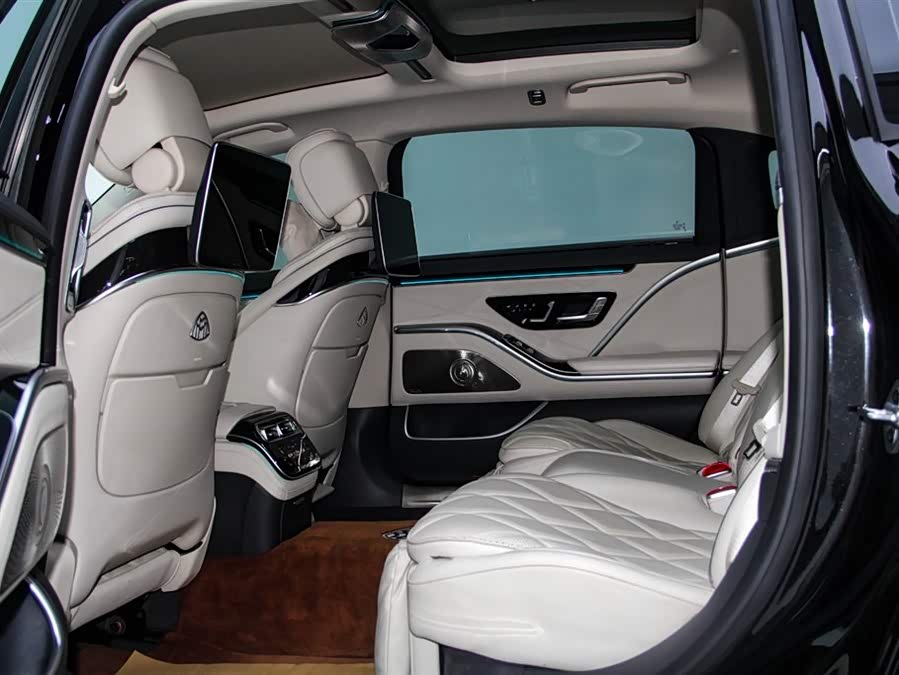 Mercedes-Benz Maybach S-Class 2021 — фото 14
