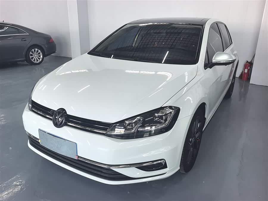 Volkswagen Golf 2020