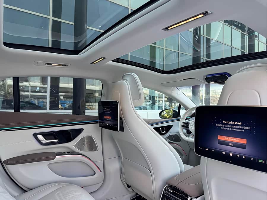 Mercedes-Benz EQS AMG 2022 — фото 19