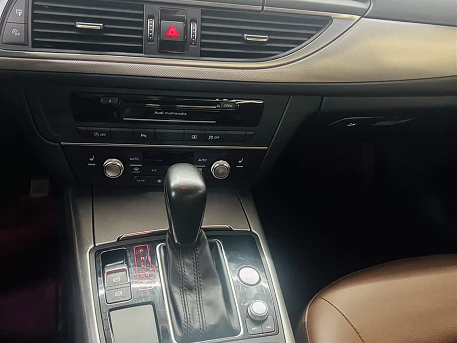 Audi A6L 2018 — фото 8